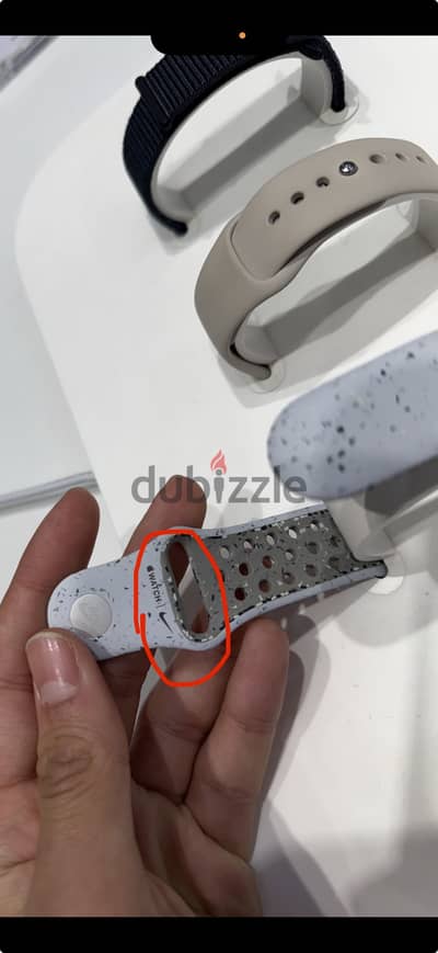 مطلوب باند ساعه ابل زي ده ( تعاقد نايك مع ابل) (46mm او 45mm مقاصM/L