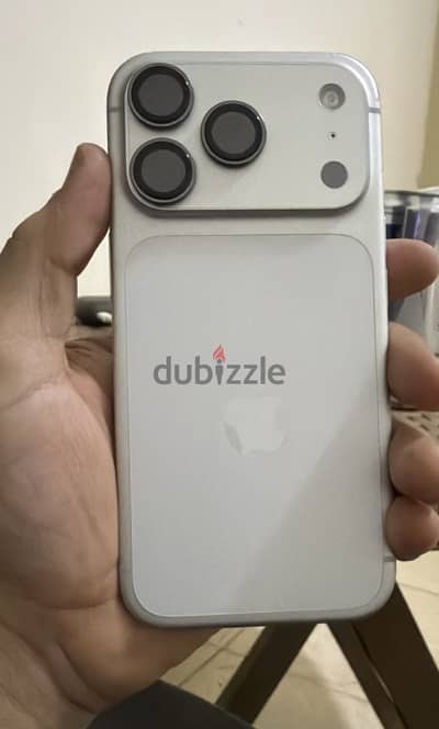 Apple - iPhone 17 Pro