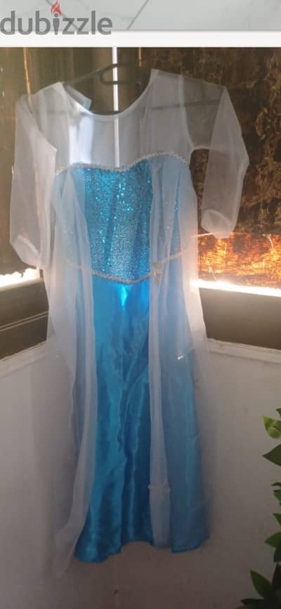 فستان "إلسا" (Elsa) الشهيرة من فيلم ديزني "Frozen"، قطعه مميزه للمناس