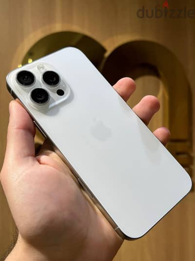 Apple - iPhone 16 Pro Max