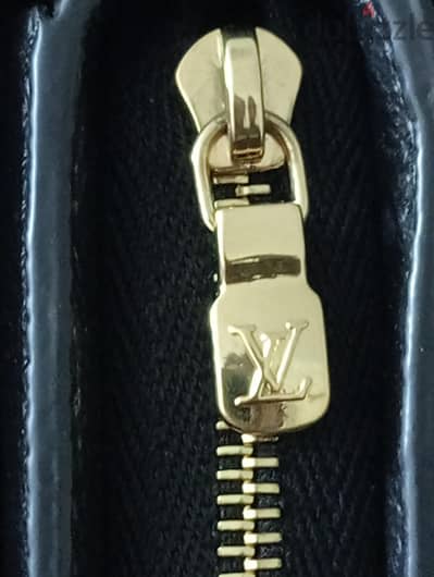 محفظة louis vuitton