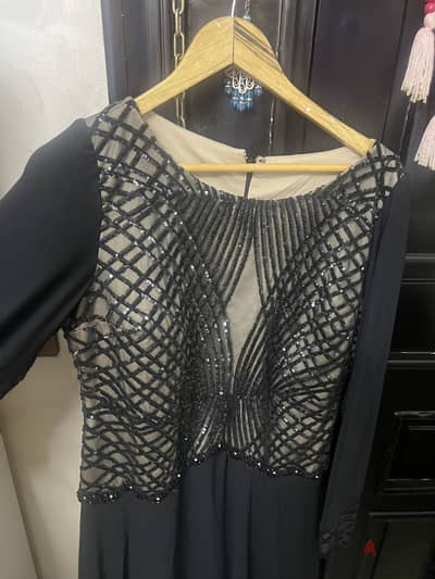 فستان سواريه اتلبس مرتين