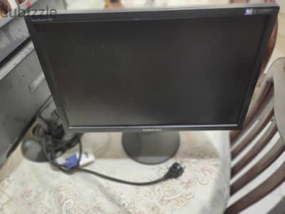 Samsung 943BW Monitor - 19 Inch (1440 x 900) ماليزي