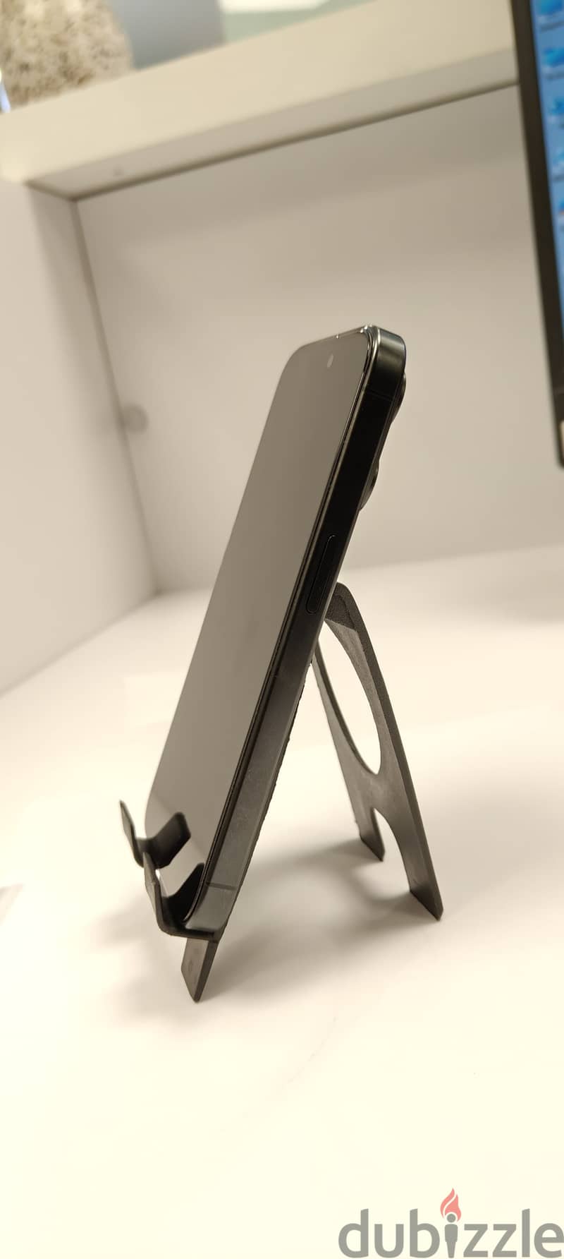 Apple - iPhone 15 Pro 2