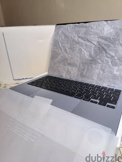 MacBook Air M4 100% SKYBLUE 6months Of Apple AR/EN