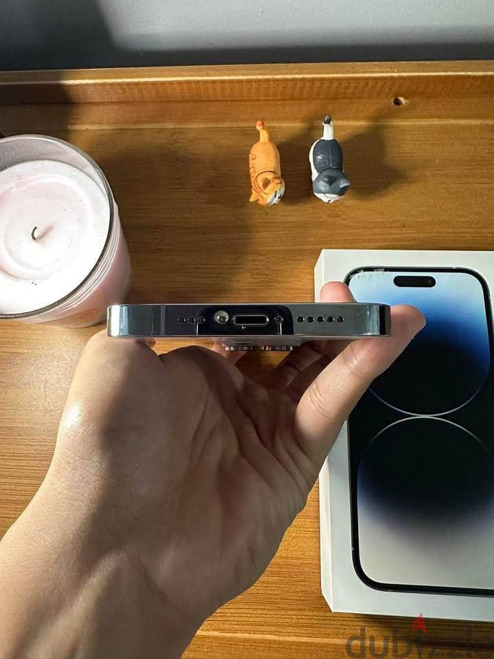 Apple - iPhone 14 Pro 3