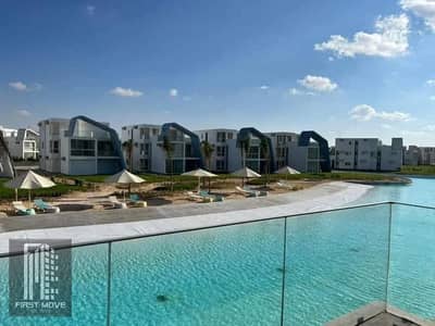 Chalet with a stunning view in Fouka Bay, Ras El Hikmah, kilo 211, fully finished, directly overlooking the lagoon, 95 meters, all rooms face the lagoon at the best price on the coast.