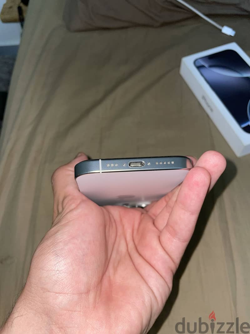 Apple - iPhone 16 Pro 5