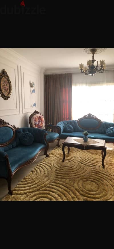 صالون خشب زان استخدام عروسه