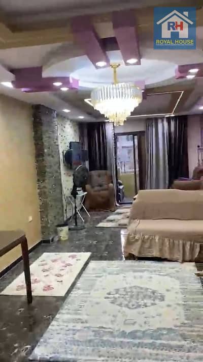 شقه 140م للتمليك شارع دار السعاده من طومان باي بجوار مدرسة امون للغات الزيتون