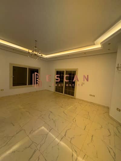Apartment for rent in the First Settlement, directly opposite Gate 24 of Al Rehab - 200m² with lux special finishing