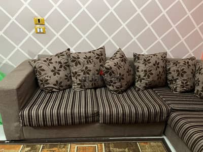 ركنه قطعتين