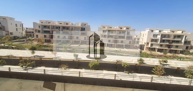 أقل سعر Park Villa في السوق من المالك  فى كمبوند Mountain View iCity ماونتن فيو آي سيتي New Cairo
