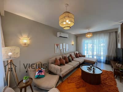 فيلا بجاردن للايجار 150م مباشر علي حمام السباحة مفروشة بالكامل ماونتن فيو راس الحكمة Mountain View Ras Al Hekma