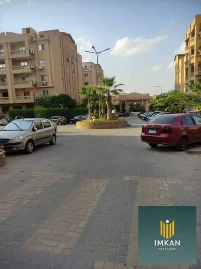 بمقدم 1,800,000 بنتهاوس للبيع للاستلام فوري 3 غرف في التجمع الخامس جاهز للمعاينة دقايق من ووتر واي علي مساحات خضراء واسعة