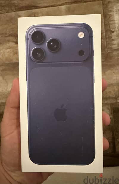 Apple - iPhone 17 Pro Max