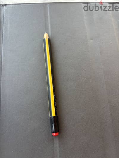 Remarkable 2 with pen
