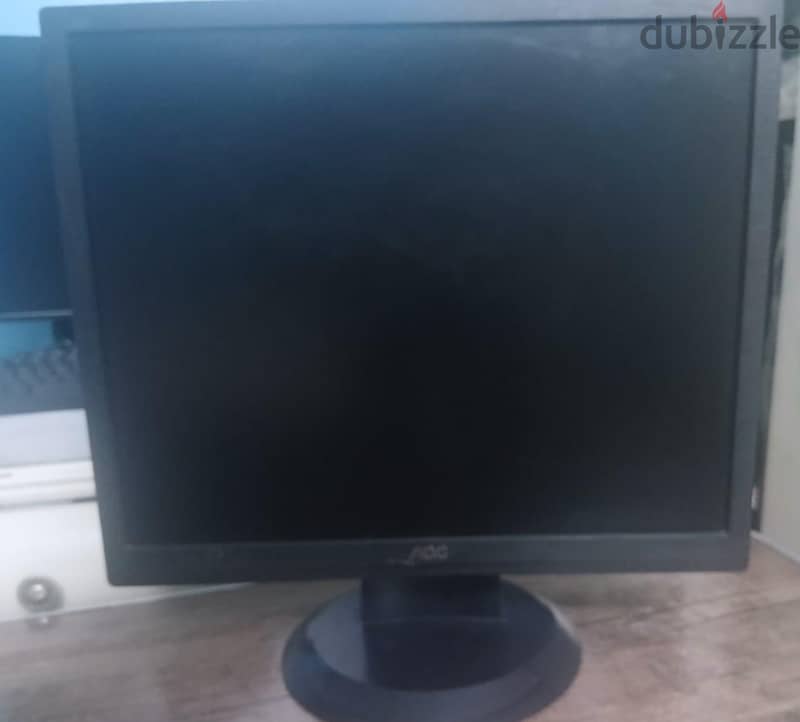 Monitor AOC 19 inch 1
