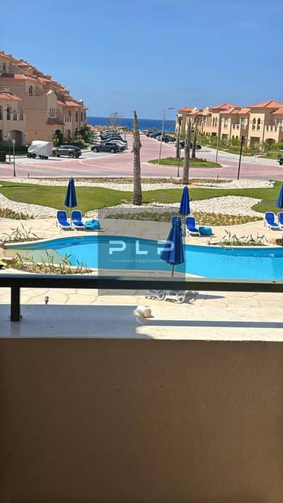 شاليه للبيع فيو بحر مباشرة مفروش بالكامل استلام فوري - في قريه لافيستا باي la vista bay