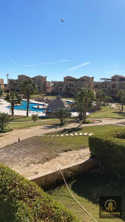 شاليه فرصة للبيع بسعر لقطه لسرعة التنفيذ قرية بياسيرا العين السخنه شامل الفرش والاجهزه والتكييفات - استلام فوري متشطب بالكامل