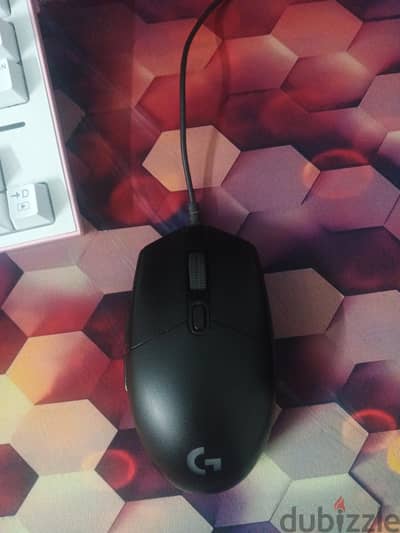 G102 LIGHTSYNC Gaming Mouse