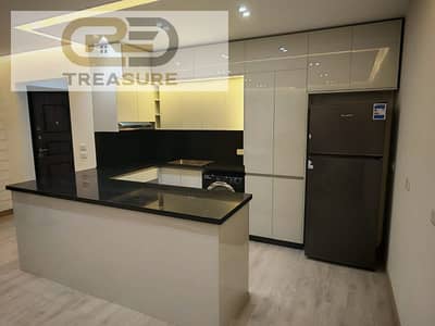 شقة بالمطبخ والتكييفات للإيجار في ستون ريزيدنس -stone residence
