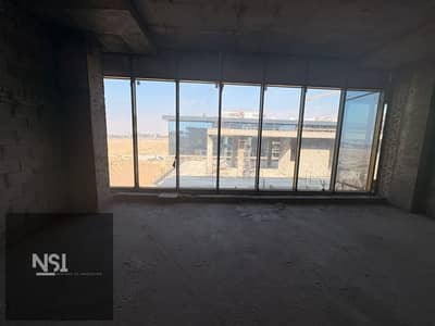Office for Sale 130 sqm Golden Gate Redcon New Cairo Immediate Delivery on South 90 Street