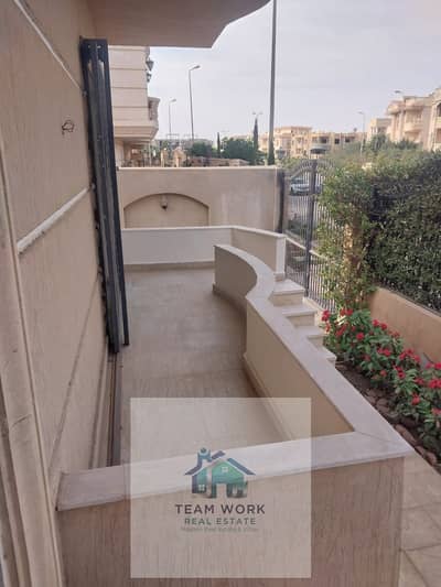 للإيجار: شقة راقية في فيلا بحديقة خاصة (جاردن 180م) - الحي الثامنFor rent: Luxury apartment in a villa with a private garden (180m²) - 8th District