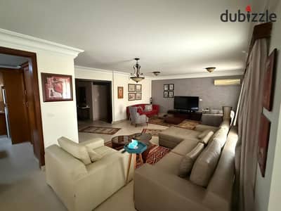 مدينتى شقه للبيع 266 متر فى الb1