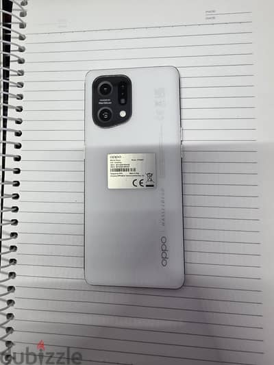 OPPO Find X5