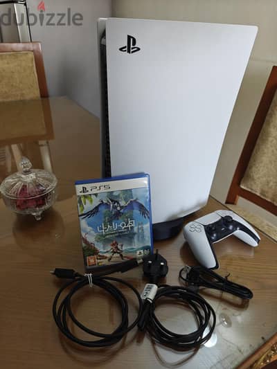 بلايستيشن ٥  825 جيجا معاه دراعين حالة ممتازة | Playstation 5 CD Fat