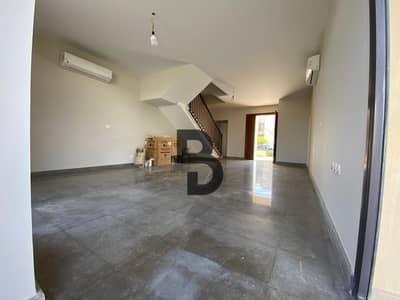 تاون هاوس ميدل للإيجار في وايت ويست