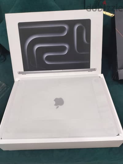 MacBook Pro M4 pro 16 inch Ram 24 Hard 512 Like New