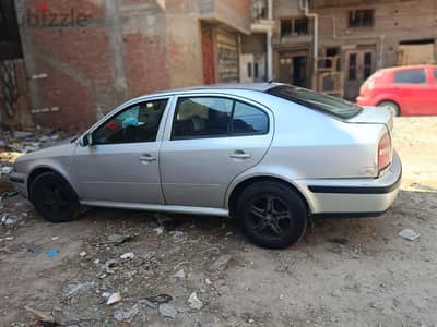 سكودا أوكتافيا 1999