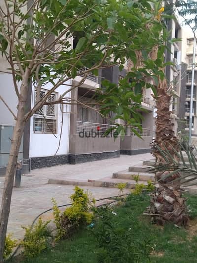 For rent, an apartment in Compound Dar Misr, the Kurnful neighborhood, first gathering directly in front of gate 24, Al-Rehab and the Eastern Market, and in front of the Cairo Security Directorate and behind the Attorney General's Office. For rent, an apartment in Compound Dar Misr, the Kurnful neighborhood, first gathering directly in front of gate 24, Al-Rehab and the Eastern Market, and in front of the Cairo Security Directorate and behind the Attorney General's Office.