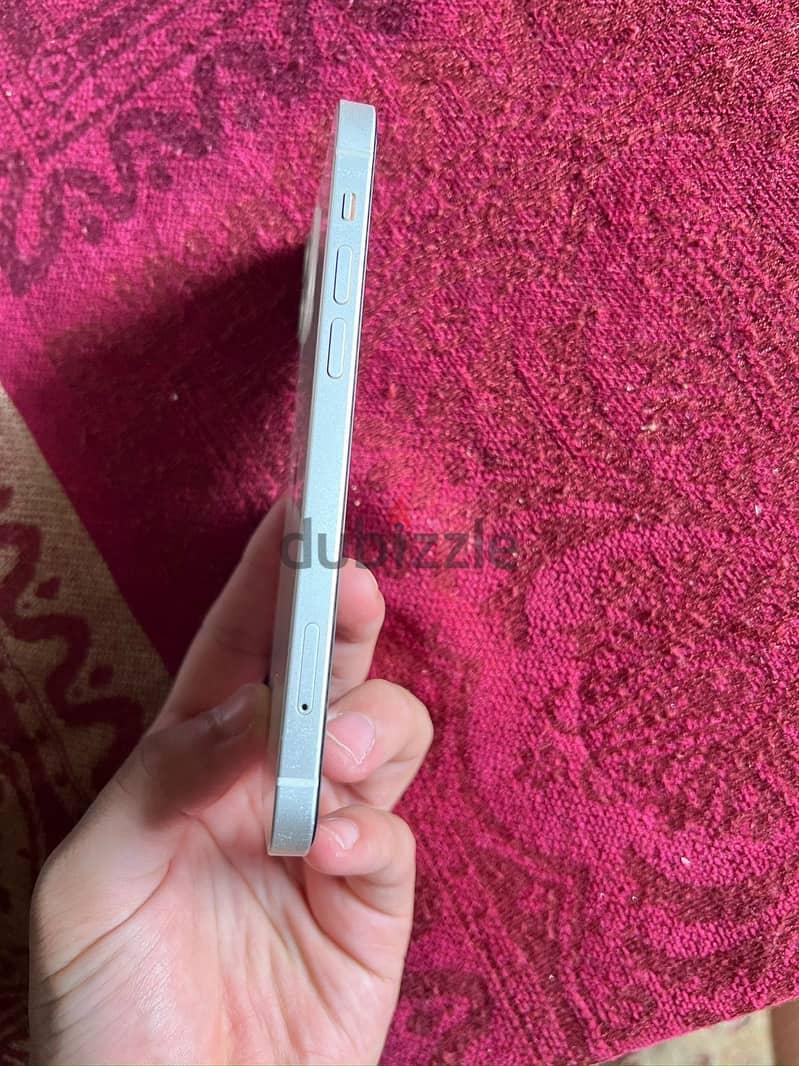 Apple - iPhone 12 6