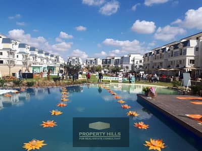 Own a townhouse in the compound of Sakan and living with Mountain View Chill Out Park on Dahshour Link and in front of October Plaza