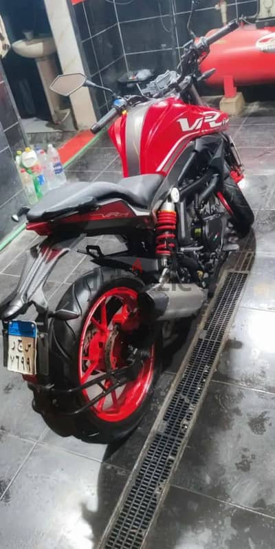 فيجوري 200