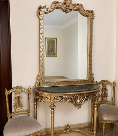Elegant classic table set