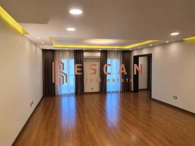3 Bedroom Apartment for Rent with Kitchen and Air Conditioning, Special Finishes
