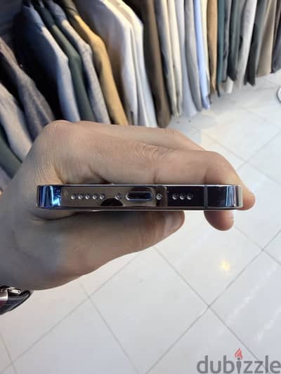 آبل - آيفون 13 برو