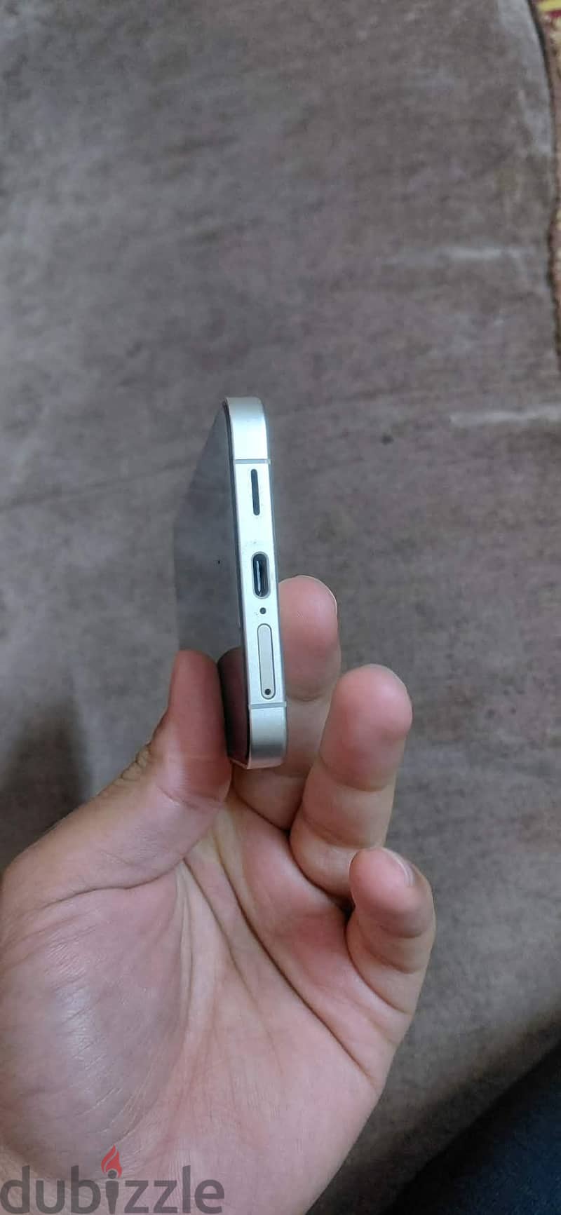 Samsung S24 Plus 4