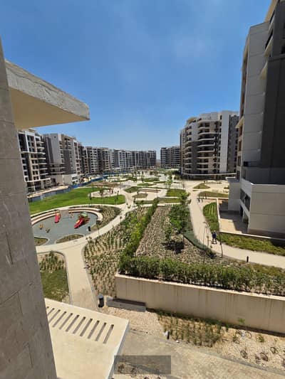 Studio for rent inside Compound Z West – Sheikh Zayed - First residence in excellent condition and equipped with kitchen and air conditioning at a special price