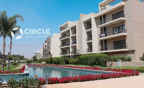 شقة ١٤٠م بحديقة ٣ غرف نوم للإيجار في فيفث سكوير المراسم القاهرة الجديدة بالقرب من الـ AUC Fifth Square Al Marasem