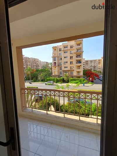 فرصة مميزة للبيع في مدينتي – B2 بموقع على الجاردن، مناسبة للسكن أو الاستثمار. التفاصيل: المساحة: 107 م² الدور الأول 2غرفه_1حمام تشطيبات خاص فرصة مميزة للبيع في مدينتي – B2 بموقع على الجاردن، مناسبة للسكن أو الاستثمار. التفاصيل: المساحة: 107 م² الدور الأول 2غرفه_1حمام تشطيبات خاص