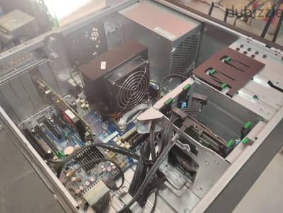 Z440 CPU 1650 v3 Power 700 Hdd 500 Ram 16 Vega 1 gb DDR5  10500