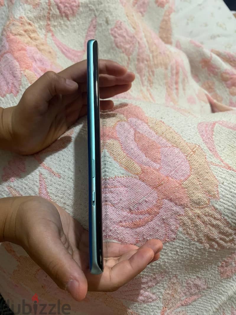 One Plus 8 Pro 6