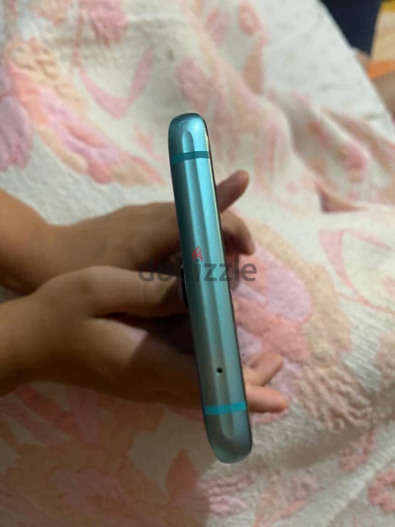 One Plus 8 Pro 7