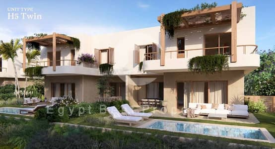 FOR SALE MODERN CHALET 2 BEDROOMS FINISHED WITH AC'S OVER 8 YEARS  IN RAMLA RAS ELHEKMA  SEA VIEW