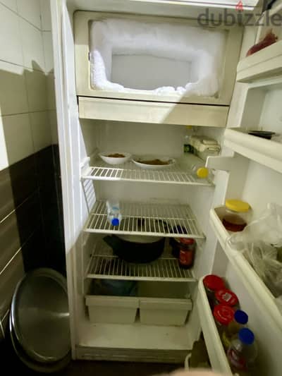 ثلاجة